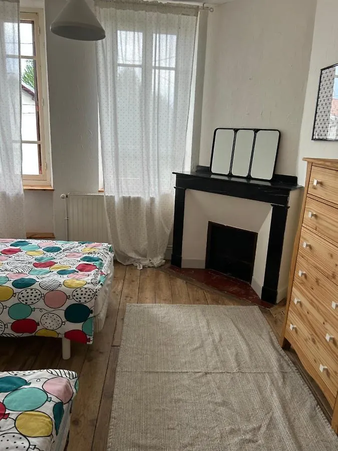 Maison Mitoyenne Dans Quartier Calme Saleich